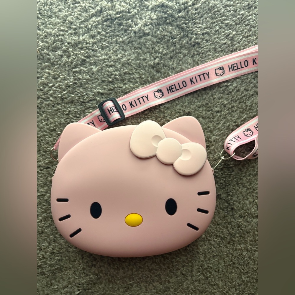 Hello Kitty Waterproof Storage Bag Change Purse - BRAND NEW - Picture 7 of 9